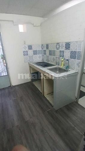 Bán nhà mặt tiền hẻm 212B Nguyễn Trãi Q1 dt 3,55x12,5m chỉ 9,4 tỷ.