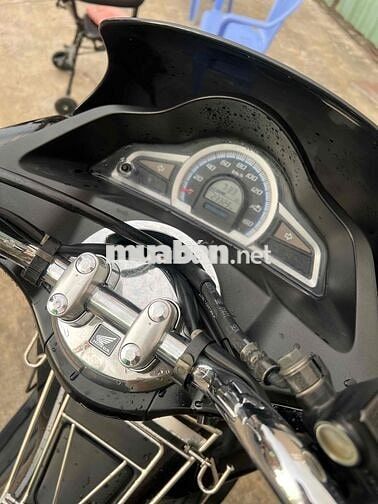 cần bán pcx cuối 2017 dk 2018 ngay chủ