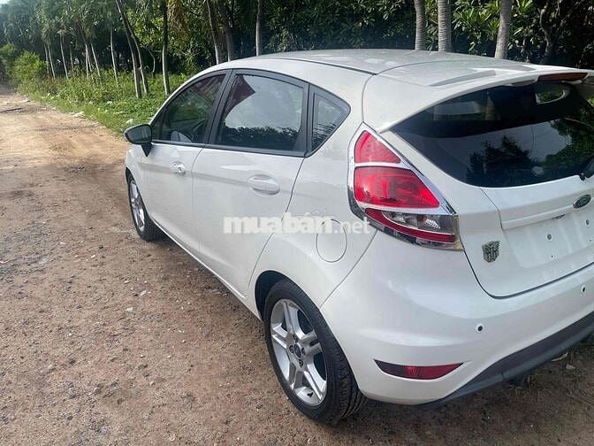 Ford Fiesta 2011 AT -bstp.9 chủ catvet bánsiêu cọp