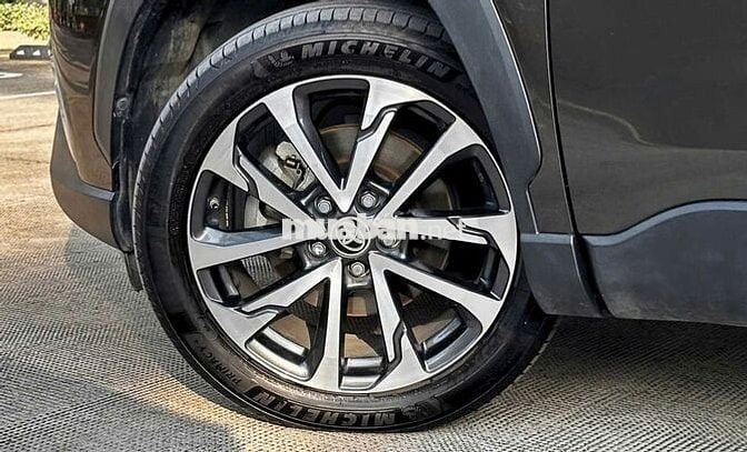 Corolla Cross 1.8V  2022  699tr Thương Lượng