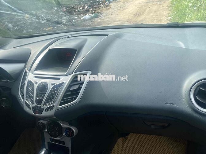 Ford Fiesta 2011 AT -bstp.9 chủ catvet bánsiêu cọp
