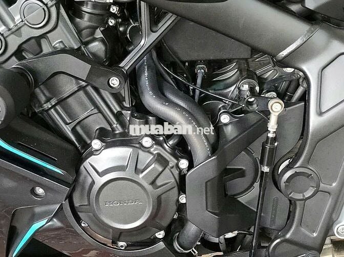 HONDA CBR650R BLACK EDITION 2023