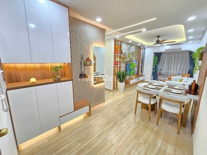 BÁN GẤP CĂN HỘ SKY GARDEN 3 , PHÚ MỸ HƯNG , QUẬN 7, TPHCM 