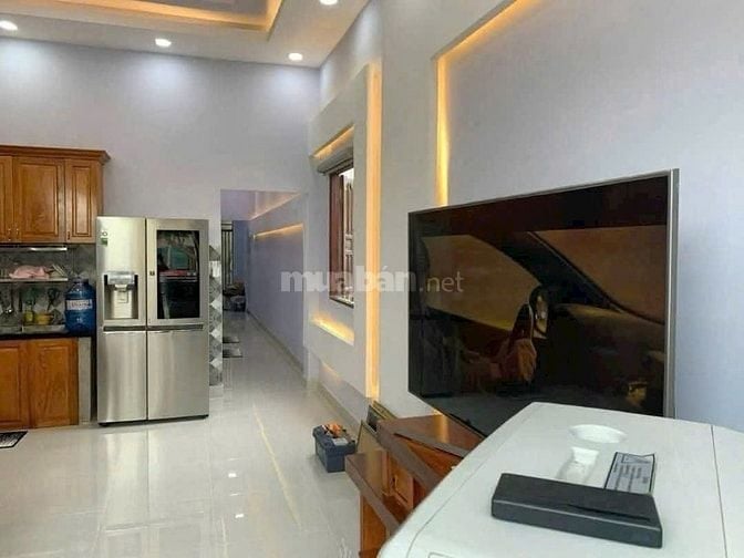Cần tiền trả nợ nên bán căn nhà 80m2 ở Xã Tân Hiệp - Hóc Môn giá 850tr