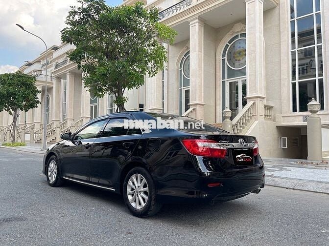Toyota Camry 2013 2.0E - Xe đẹp, giá cực kỳ ưu đãi