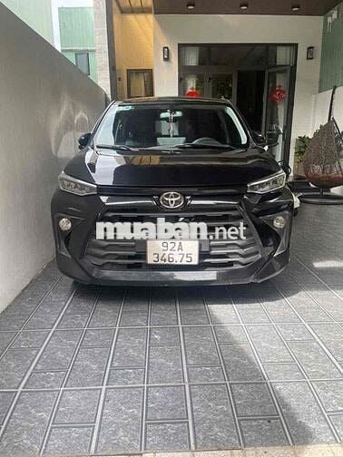 Toyota Avanza Premio 2023 CVT tự động 2024
