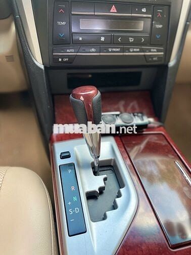 Toyota Camry 2013 2.0E - Xe đẹp, giá cực kỳ ưu đãi