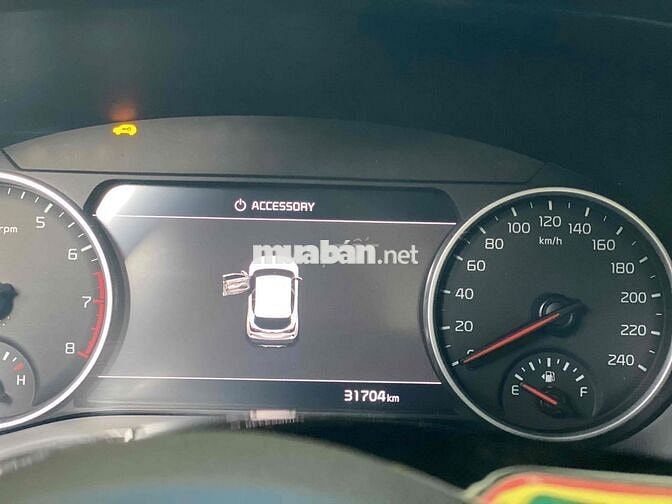 Kia Seltos 2022 Premium 1.4 AT - 32000 km 9 Chủ