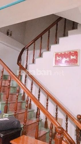 NHÀ TL22, NGÃ TƯ GA, HÀ HUY GIÁP, DT 71m2, GIÁ 5,1 TỈ