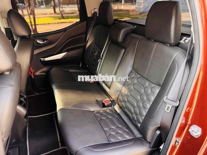 Navara VL 2.3 AT 4WD Cao cấp - 12000 Km - 1 Chủ
