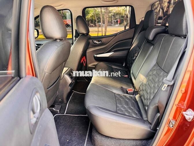 Navara VL 2.3 AT 4WD Cao cấp - 12000 Km - 1 Chủ
