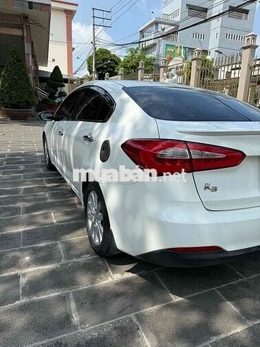 Kia K3 2015 1.6 MT - 87000 km rất đẹp.