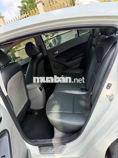 Kia K3 2015 1.6 MT - 87000 km rất đẹp.