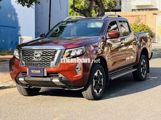 Navara VL 2.3 AT 4WD Cao cấp - 12000 Km - 1 Chủ