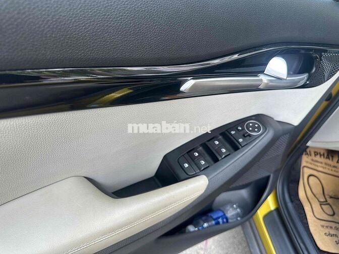 Kia Seltos 2022 Premium 1.4 AT turbo- 17000 km