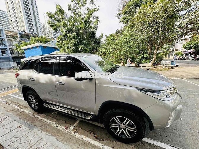 Toyota Fortuner máy dầu 2019 AT  - 110000 km