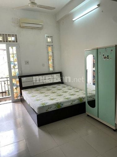 PHÒNG RỘNG 52M2 NGAY TRUNG TÂM QUẬN 10 ĐƯỜNG BÀ HẠT-NGUYỄN TRI PHƯƠNG