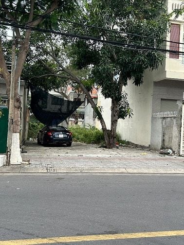 Bán đất hai MT Dương hiến quyền,TP.Nha Trang.DT 8x26, giá 21 tỷ 