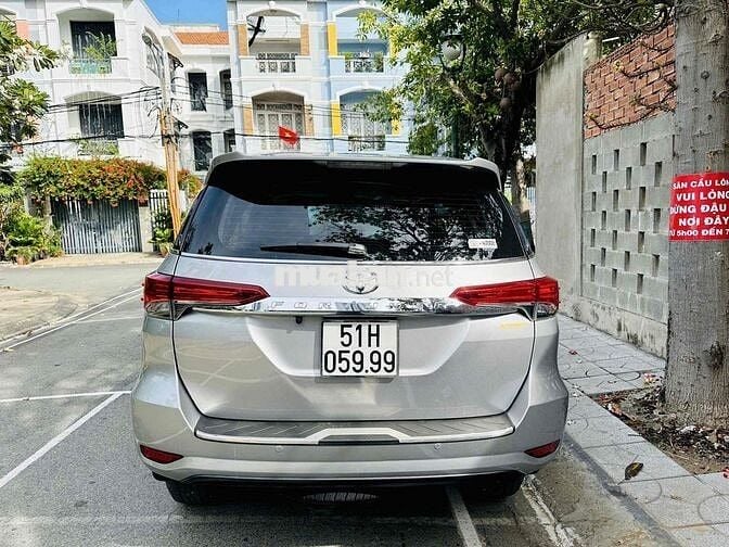 Toyota Fortuner máy dầu 2019 AT  - 110000 km