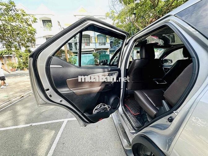 Toyota Fortuner máy dầu 2019 AT  - 110000 km