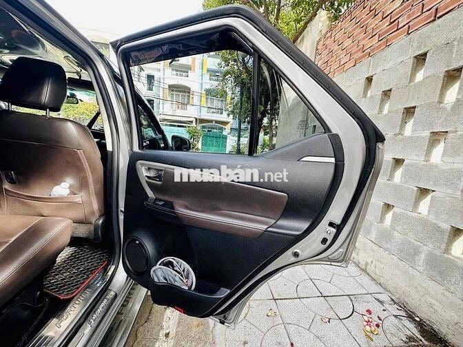 Toyota Fortuner máy dầu 2019 AT  - 110000 km