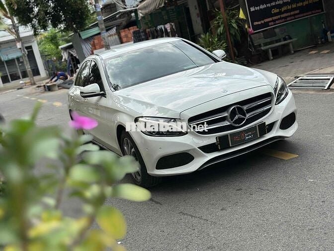 Mercedes Benz C Class 2016 - 86000 km