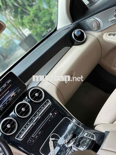 Mercedes Benz C Class 2016 - 86000 km