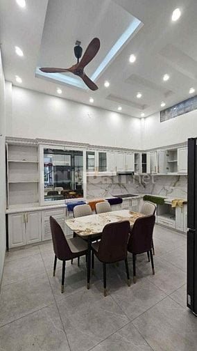 NHÀ CHỦ TỰ XÂY NGỌC LÂM - PHÂN LÔ OTO TRÁNH - 2 THOÁNG - NGÕ THÔNG