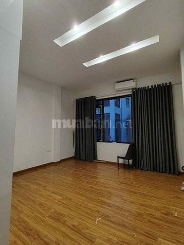 NHÀ CHỦ TỰ XÂY NGỌC LÂM - PHÂN LÔ OTO TRÁNH - 2 THOÁNG - NGÕ THÔNG