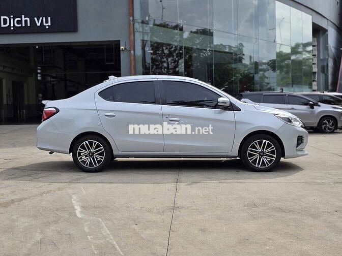 Mitsubishi Attrage 2022 CVT Premium - 9000 km