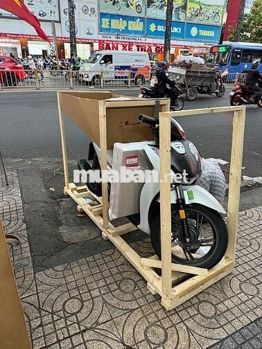 SH itali 2025 xe mới 99,9%