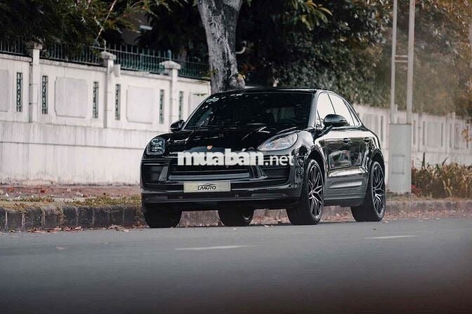 Porsche Macan 2021 màu ĐEN nt KEM - ODO 44000 km