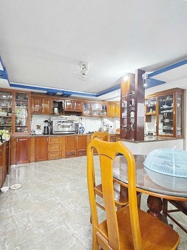 BÁN GẤP NHÀ 2 MẶT TIỀN ĐỊNH CƯ NƯỚC NGOÀI,18 TỶ, MIỄN TRUNG GIAN