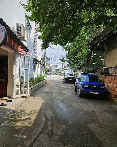 BÁN GẤP NHÀ 2 MẶT TIỀN ĐỊNH CƯ NƯỚC NGOÀI,18 TỶ, MIỄN TRUNG GIAN