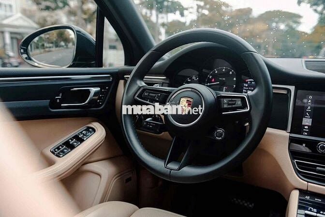 Porsche Macan 2021 màu ĐEN nt KEM - ODO 44000 km