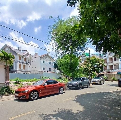 Cho thuê đất Góc đường số 28, Bình Tân khu Tên Lửa, 600m2, 25 triệu