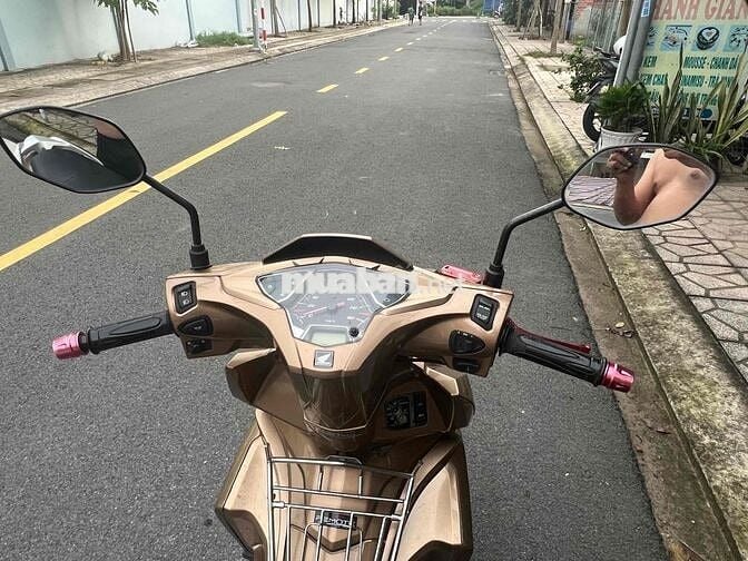 Air Blade 2017 biển 65 chính chủ mua mới