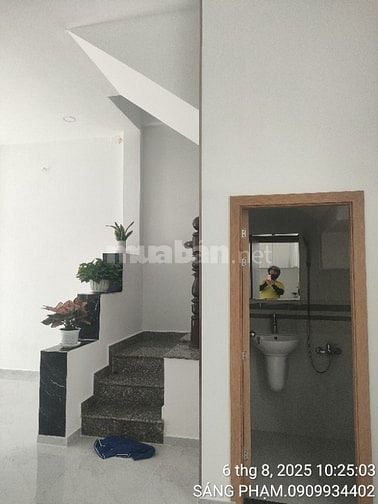 Nhà trệt 2 lầu 51 Nguyễn Văn Giáp 6 tỷ7