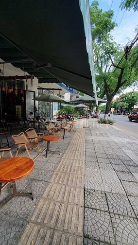 Bán tòa nhà vp MT Nguyễn Hữu Thọ, vị trí KD có thang máy, Hải Châu 21T