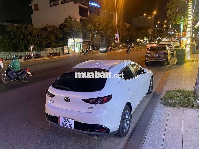 Mada3 2022 1.5L Sport Luxury, xe đẹp ít đi, có góp
