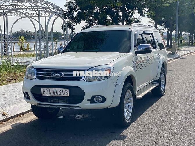 Ford Everest 2015 Limited 4x2 - 150000 km