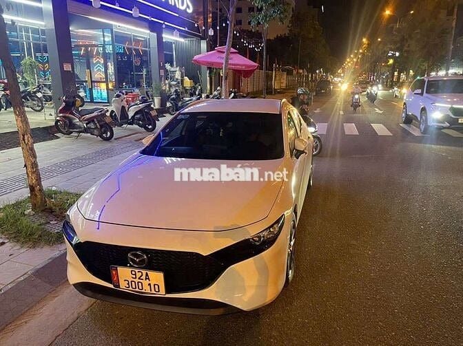Mada3 2022 1.5L Sport Luxury, xe đẹp ít đi, có góp