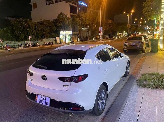 Mada3 2022 1.5L Sport Luxury, xe đẹp ít đi, có góp