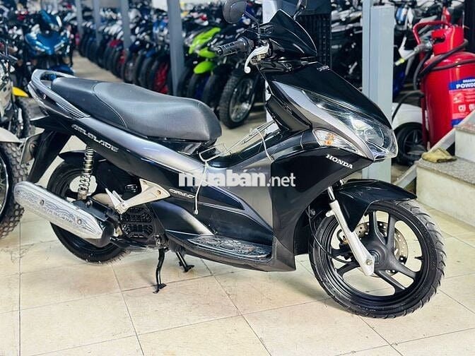 XE MÁY THỊNH PHÁT - AIR BLADE 110 ĐẦU TO HÀNỘI ZIN
