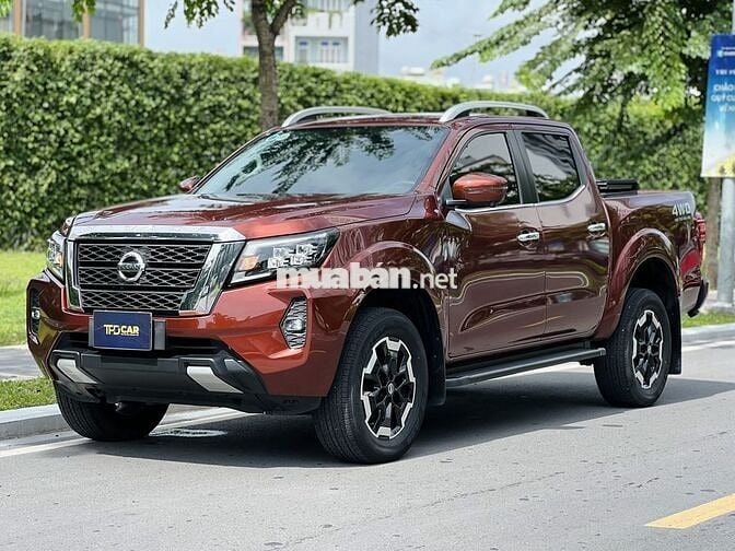 Nissan Navara VL 2.3 AT 4WD Cao cấp 2022 12000 km