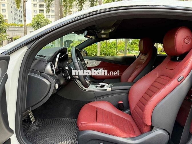 Mercedes C43 AMG 2018 cực đẹp 1 chủ từ đầu