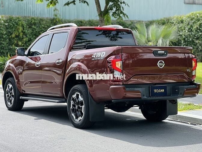 Nissan Navara VL 2.3 AT 4WD Cao cấp 2022 12000 km