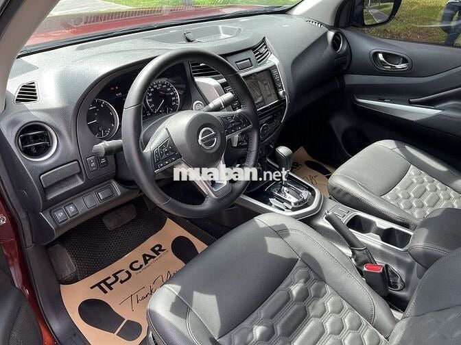 Nissan Navara VL 2.3 AT 4WD Cao cấp 2022 12000 km
