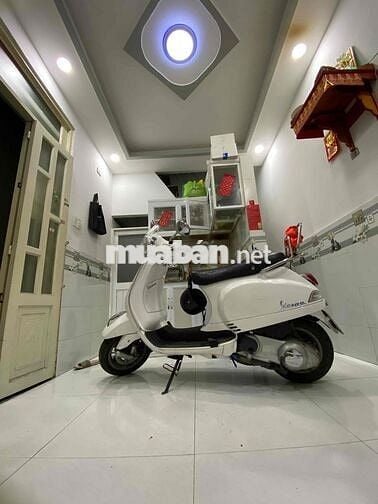 xe Vespa LX 125 cc Nhà bán ( 10 triệu 500 )