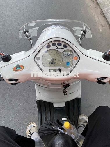 xe Vespa LX 125 cc Nhà bán ( 10 triệu 500 )